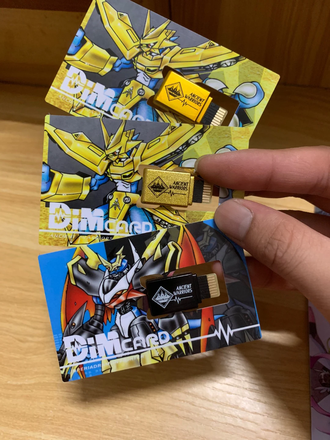 디지몬 어드벤처 티라노사우루스 머신 Dukemon Gu - Gaming Accessories Box 리뷰 및 가격